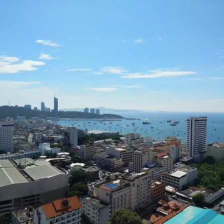 The Base Pattaya 芭提雅基地公寓 Zewnętrze zdjęcie